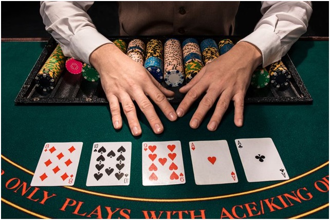 How Much Should You Buy in for at the Texas Hold’em Tables