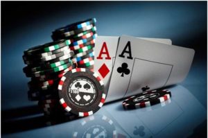 What are the six rare poker variants to enjoy at online casinos